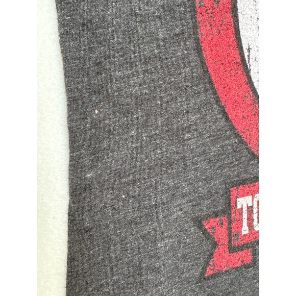 Marvel NYC Captain America NYPD Graphic Tee Women’s V-Neck gray medium - Picture 7 of 9